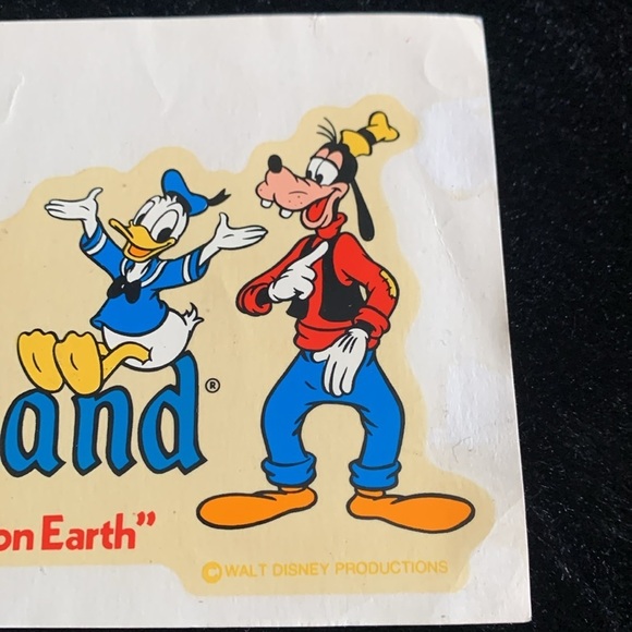 Vintage Disneyland Decal Transfer Souvenir The Happiest Place On Earth - Picture 2 of 7